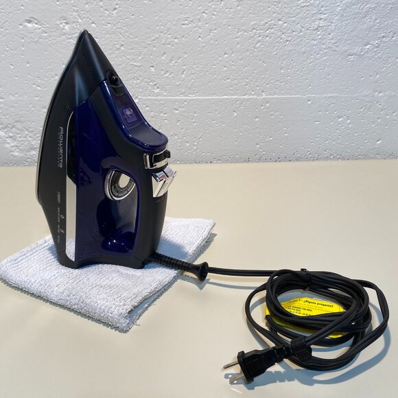 Rowenta DW 2160 Access Steam Iron - Picture 7 of 9